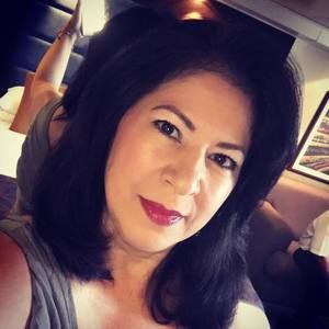 Meet your Posher, Lydia